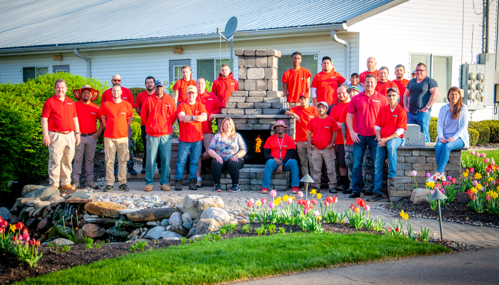 Rosa Lawn Maintenance Crew Photo